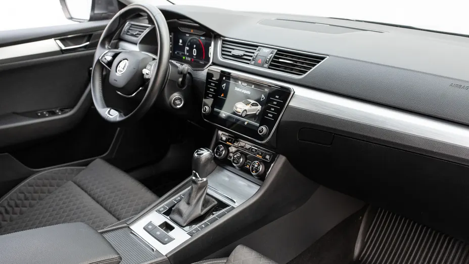 SKODA Superb Superb 2.0 TDI SCR Ambition DSG