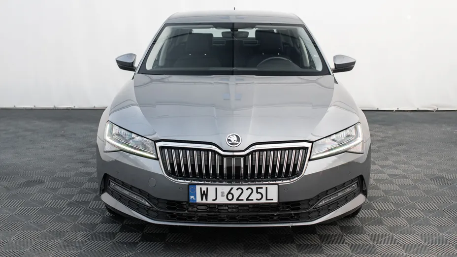 SKODA Superb Superb 2.0 TDI SCR Ambition DSG