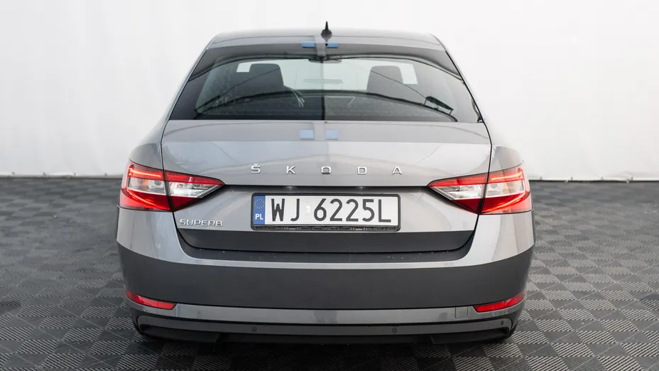 SKODA Superb Superb 2.0 TDI SCR Ambition DSG