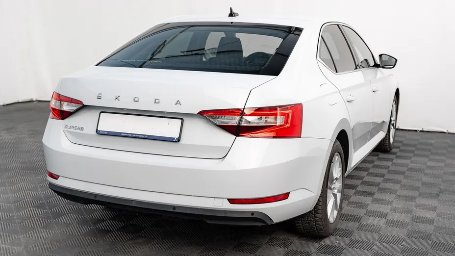 SKODA Superb Superb 2.0 TDI SCR Ambition DSG