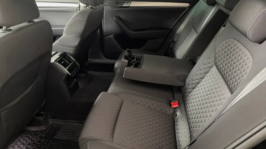 SKODA Superb Superb 2.0 TDI SCR Ambition DSG