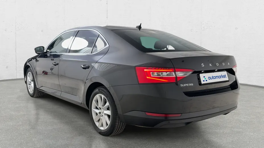 SKODA Superb Superb 2.0 TDI SCR Ambition DSG