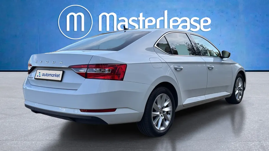 SKODA Superb Superb 2.0 TDI SCR Ambition DSG
