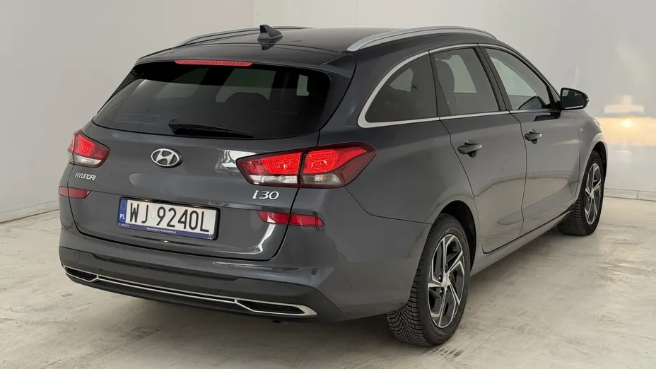 HYUNDAI i30 i30 1.5 T-GDI 48V Smart