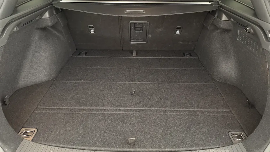 HYUNDAI i30 i30 1.5 T-GDI 48V Smart