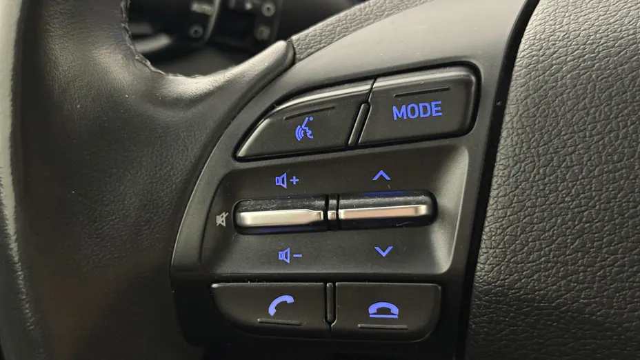 HYUNDAI i30 i30 1.5 T-GDI 48V Smart