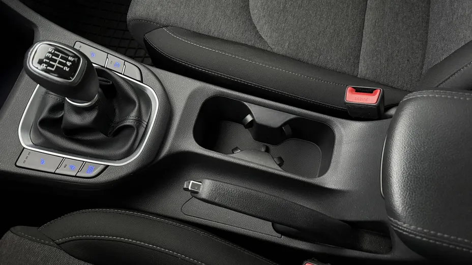 HYUNDAI i30 i30 1.5 T-GDI 48V Smart