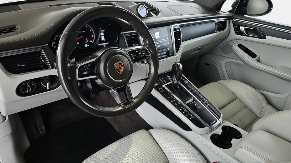 PORSCHE Macan Macan Turbo