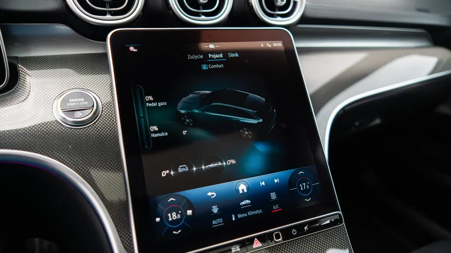 MERCEDES-BENZ C Klasa C 220 d mHEV 4-Matic AMG