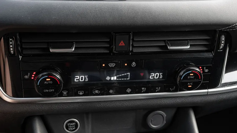 NISSAN Qashqai Qashqai 1.3 DIG-T mHEV N-Connecta