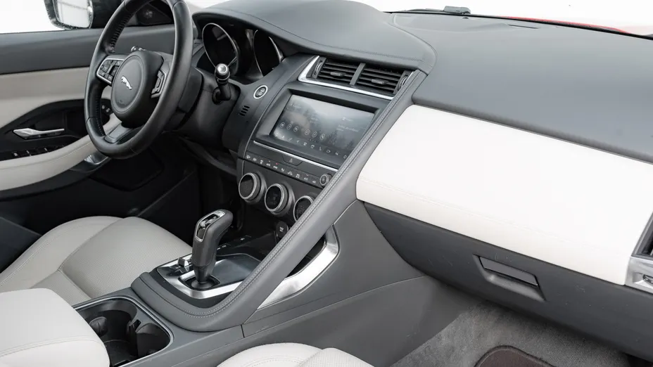 JAGUAR E-Pace E-Pace 2.0 i4P AWD S