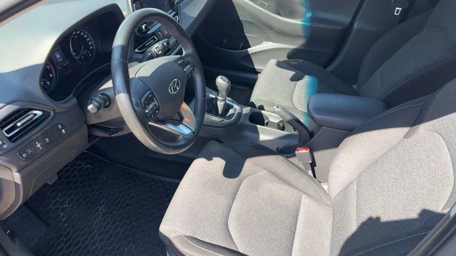 HYUNDAI i30 i30 1.5 DPI Smart