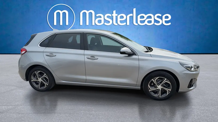 HYUNDAI i30 i30 1.5 DPI Smart