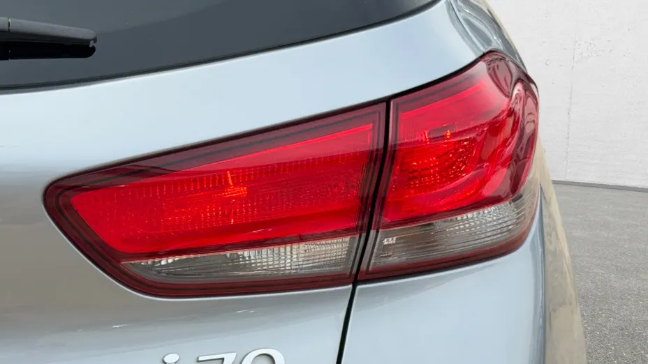HYUNDAI i30 i30 1.5 DPI Smart