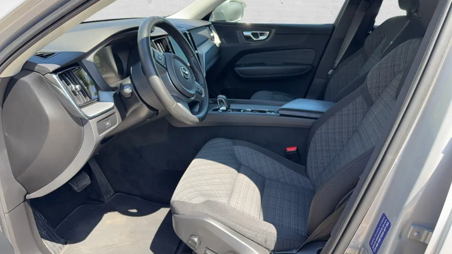 VOLVO XC60 XC60 B4 D AWD Core aut