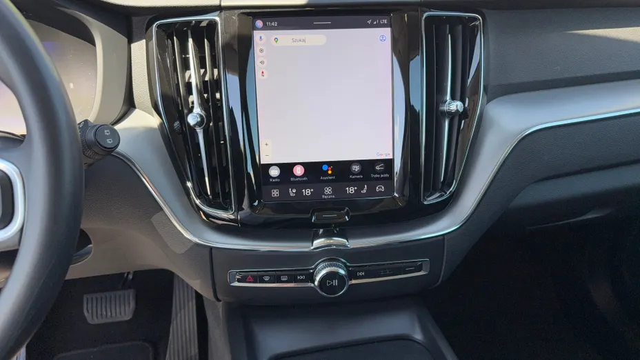 VOLVO XC60 XC60 B4 D AWD Core aut