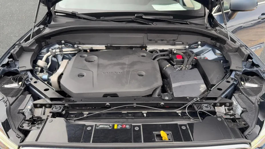 VOLVO XC60 XC60 B4 D AWD Core aut