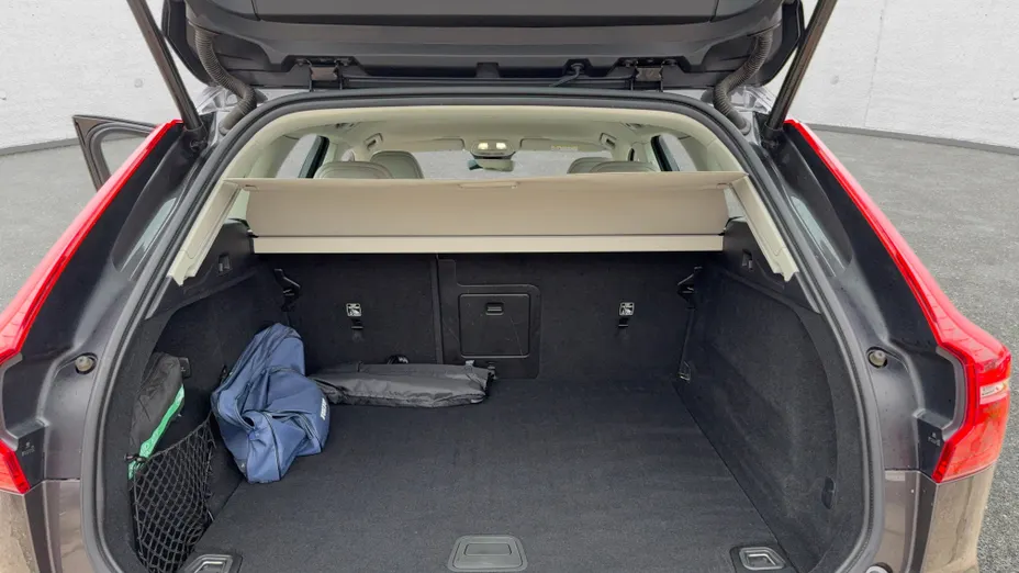 VOLVO XC60 XC60 B4 D AWD Core aut