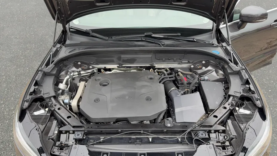 VOLVO XC60 XC60 B4 D AWD Core aut