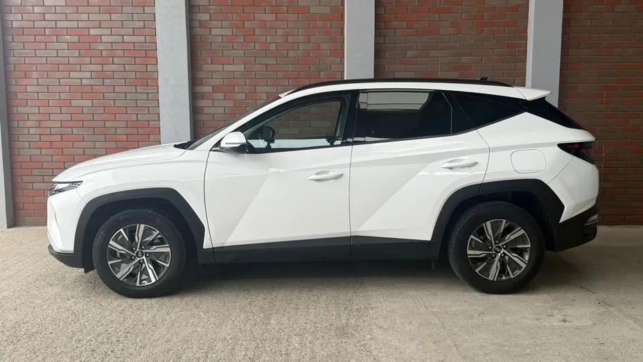 HYUNDAI Tucson Tucson 1.6 T-GDi HEV Smart 2WD