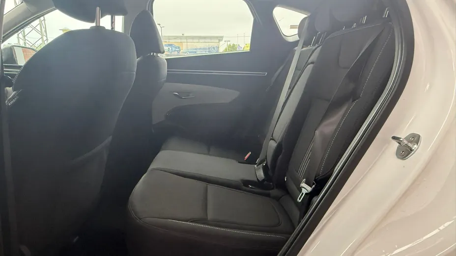 HYUNDAI Tucson Tucson 1.6 T-GDi HEV Smart 2WD