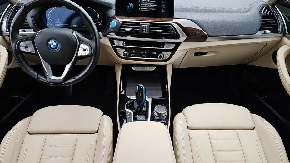 BMW iX3 iX3