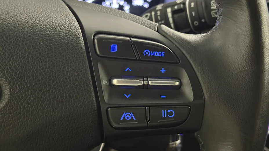 HYUNDAI i30 i30 1.5 T-GDI 48V Smart