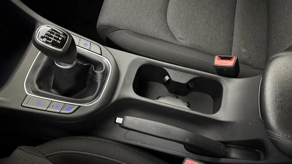 HYUNDAI i30 i30 1.5 T-GDI 48V Smart