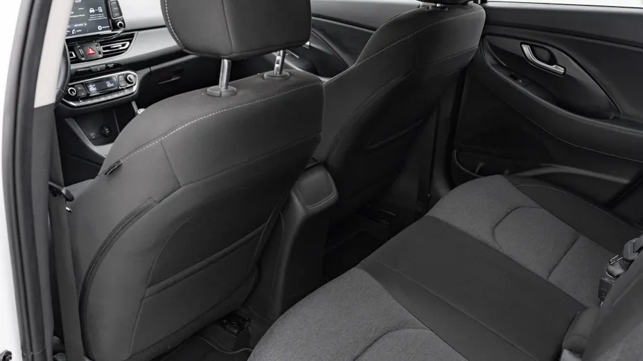 HYUNDAI i30 i30 1.5 T-GDI 48V Smart