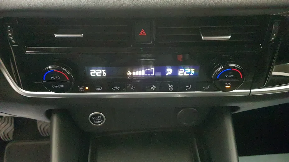 NISSAN Qashqai Qashqai 1.3 DIG-T mHEV N-Connecta