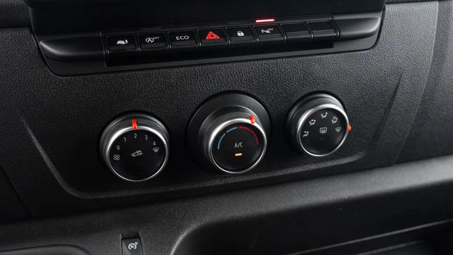 RENAULT Master Master dCi L4H3 RWD Extra