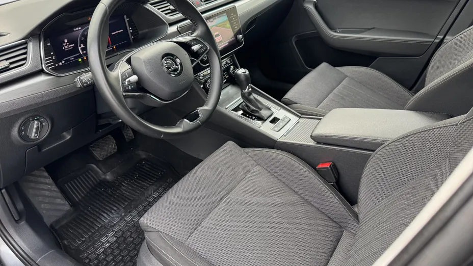 SKODA Superb Superb 2.0 TDI SCR Style DSG