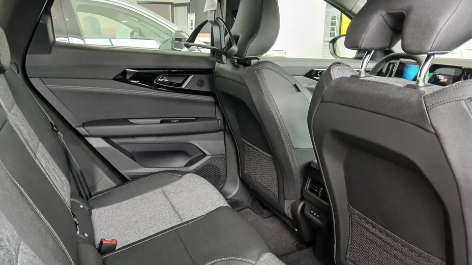 RENAULT Austral Austral 1.3 TCe mHEV Evolution aut Nowy