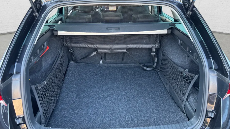 SKODA Octavia Octavia 2.0 TDI 4x4 Scout DSG