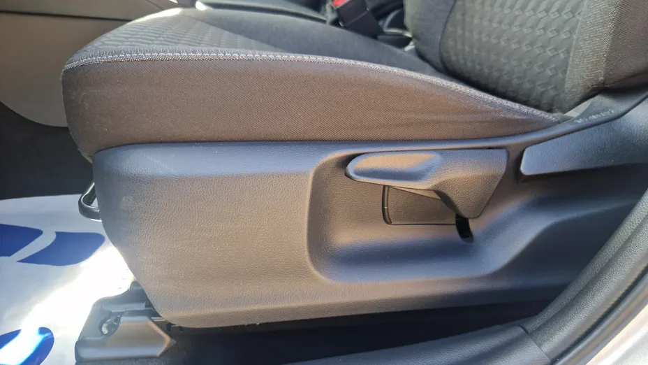 TOYOTA Yaris Yaris 1.0 Comfort