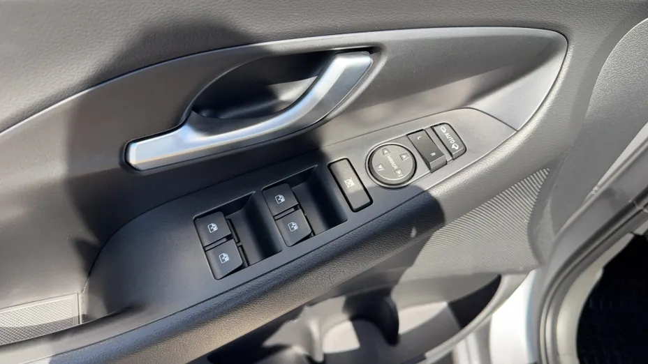 HYUNDAI i30 i30 1.0 T-GDI Modern