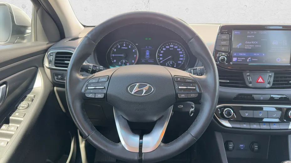 HYUNDAI i30 i30 1.0 T-GDI Modern