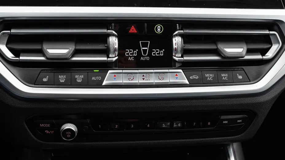 BMW Seria 3 318i Sport Line aut