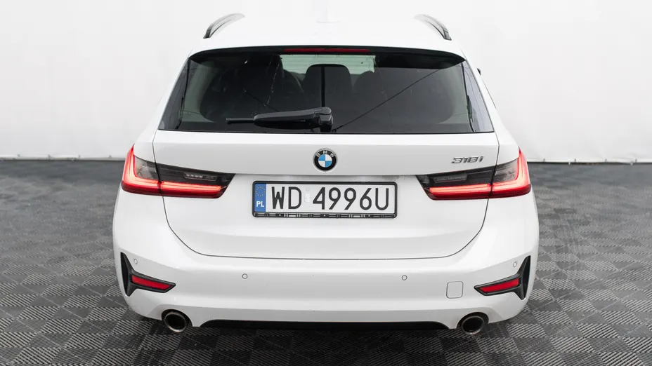 BMW Seria 3 318i Sport Line aut