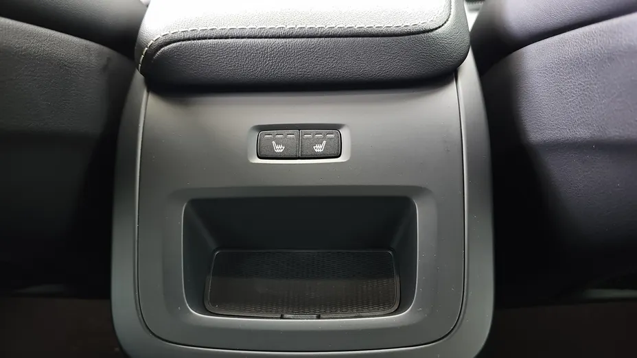 VOLVO XC60 XC60 B4 B Plus Dark aut