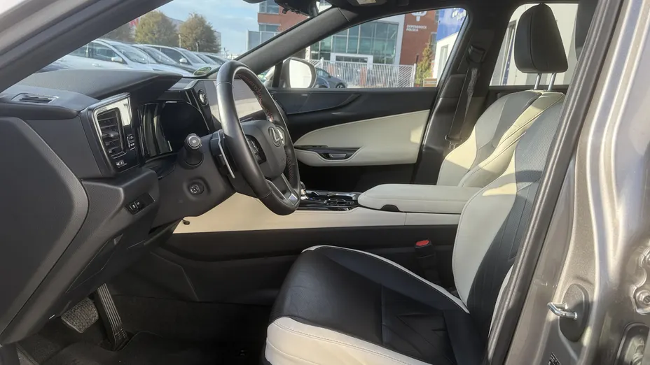 LEXUS NX NX 350h Omotenashi AWD