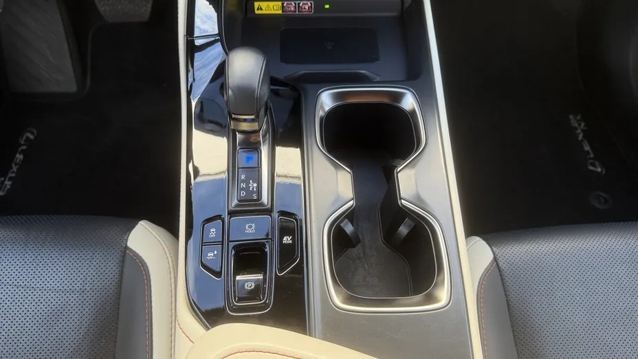 LEXUS NX NX 350h Omotenashi AWD