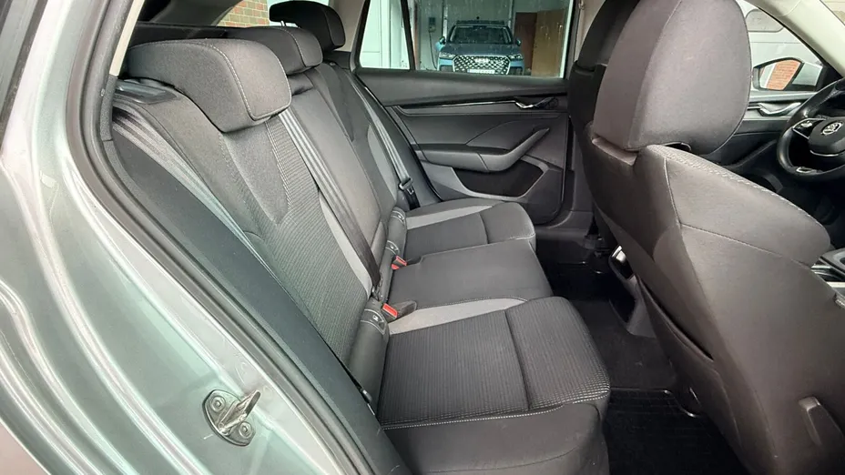 SKODA Octavia Octavia 1.5 TSI ACT Ambition