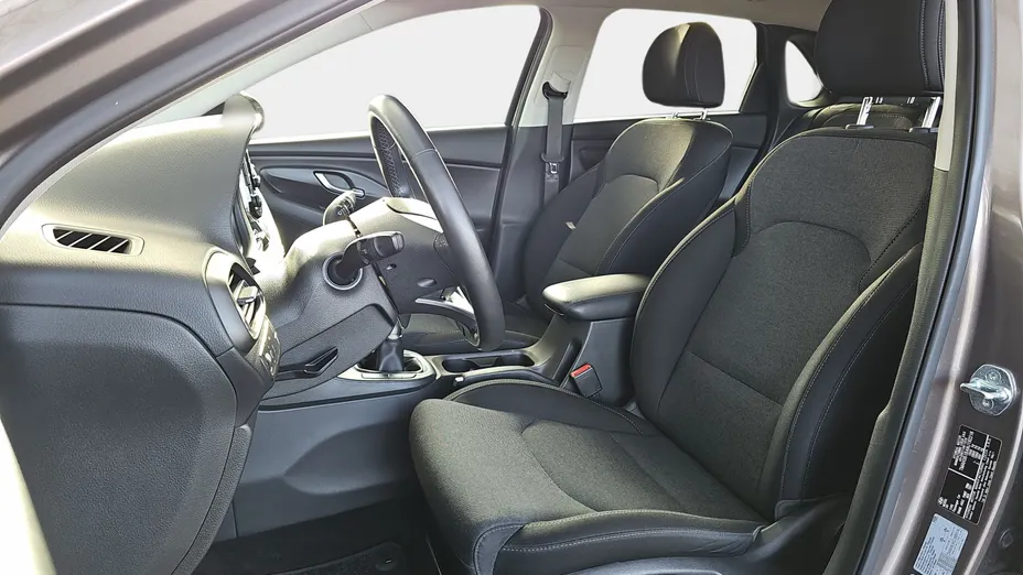 HYUNDAI i30 i30 1.0 T-GDI Smart