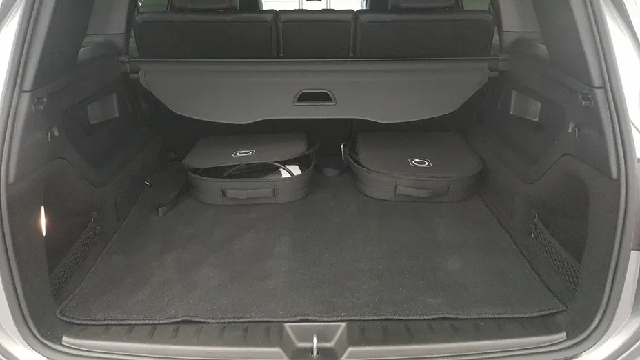 MERCEDES-BENZ EQB EQB 250 66.5kWh AMG