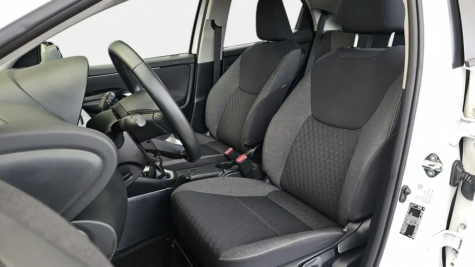 TOYOTA Yaris Yaris 1.5 Comfort