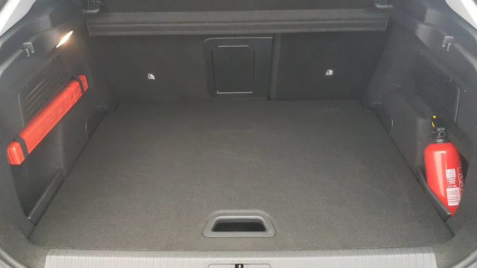 CITROEN C4 e-C4 EV136 50kWh Shine