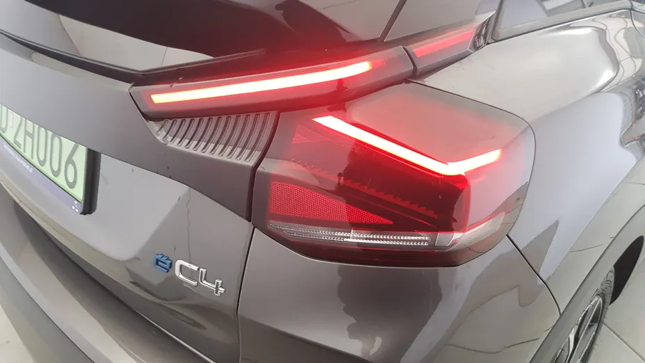 CITROEN C4 e-C4 EV136 50kWh Shine