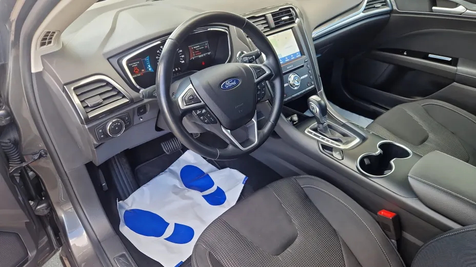 FORD Mondeo Mondeo 2.0 Hybrid Titanium