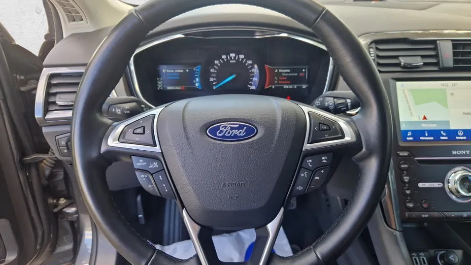 FORD Mondeo Mondeo 2.0 Hybrid Titanium